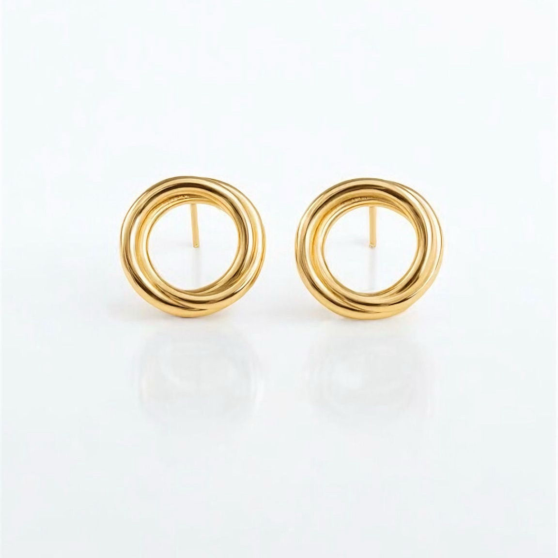 Brinco Redondo Torcido Ninho Minimalista