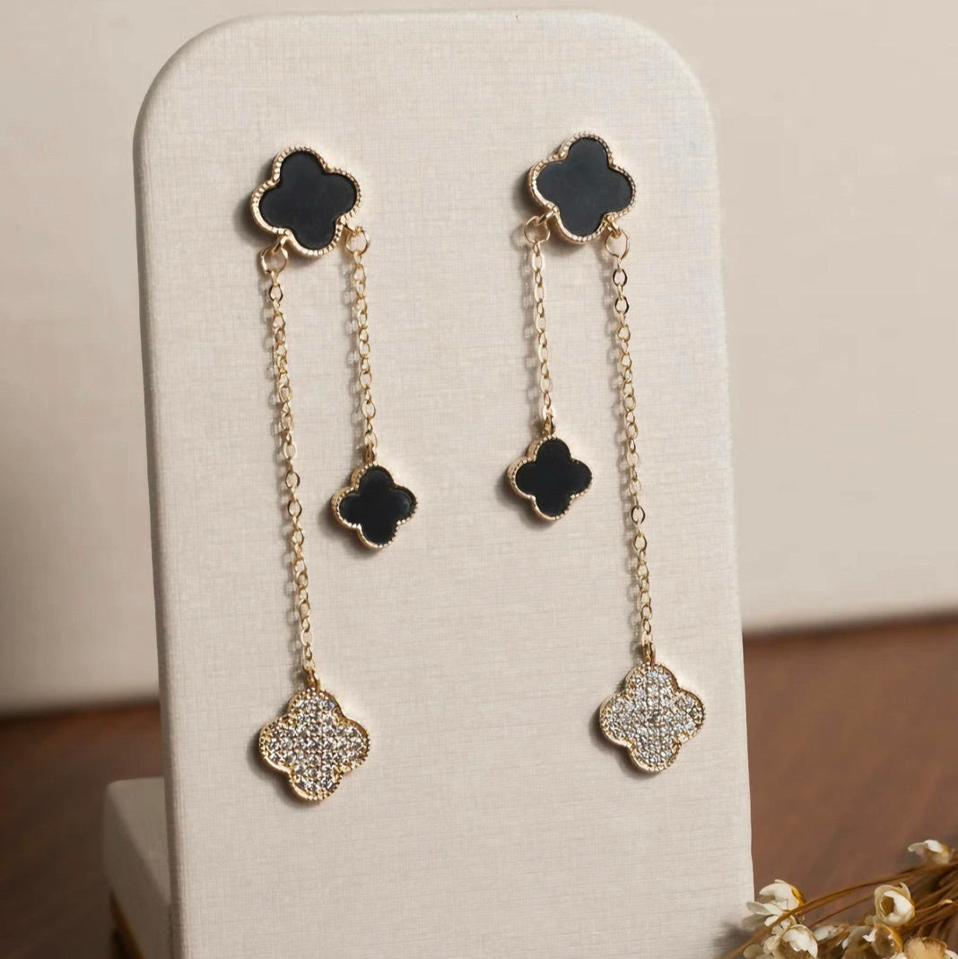 Brinco Inspiração Trevo com Corrente